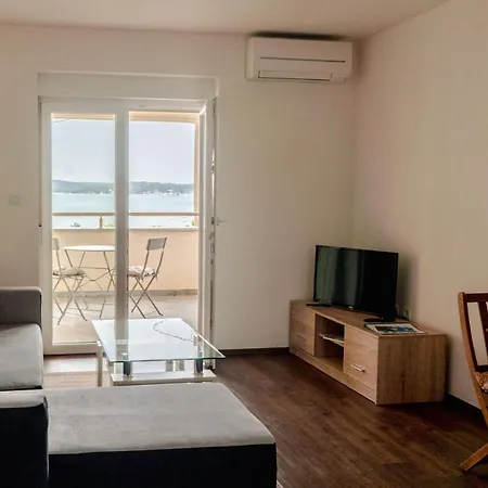 Livi - Luxury Sea View Appartments *