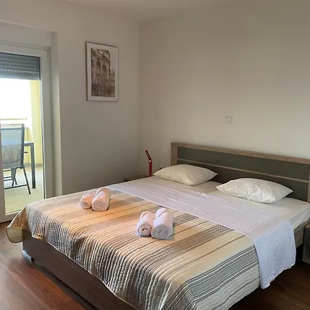Livi - Luxury Sea View Appartments アパート *