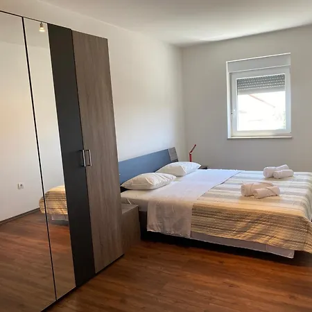 Livi - Luxury Sea View Appartments
