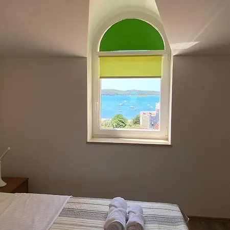 Livi - Luxury Sea View Appartments *