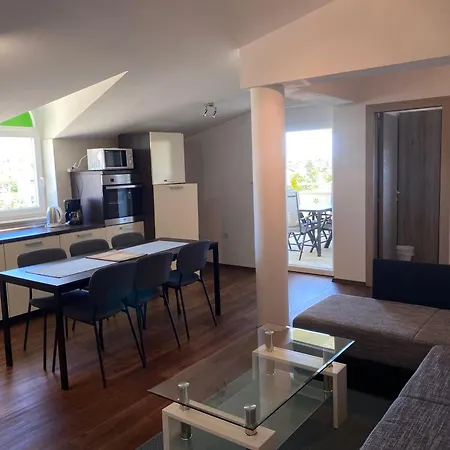 Livi - Luxury Sea View Appartments メドゥリン