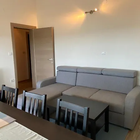 Livi - Luxury Sea View Appartments *