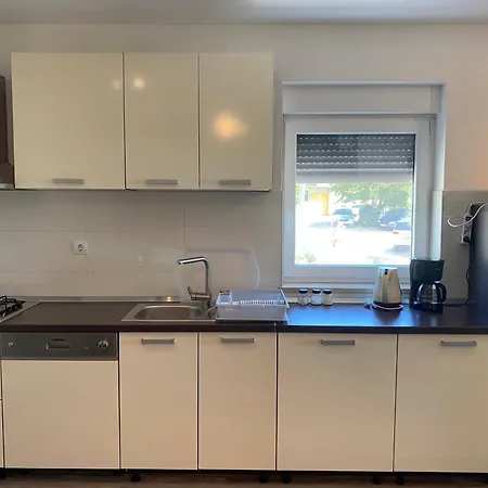 Livi - Luxury Sea View Appartments *