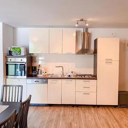 Livi - Luxury Sea View Appartments *