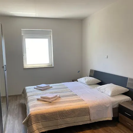 Livi - Luxury Sea View Appartments