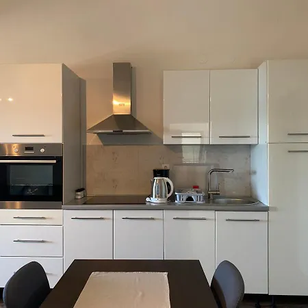 Livi - Luxury Sea View Appartments Apartman *