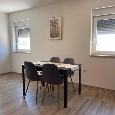 Livi - Luxury Sea View Appartments Apartman