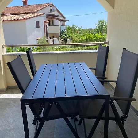 Livi - Luxury Sea View Appartments Apartman *